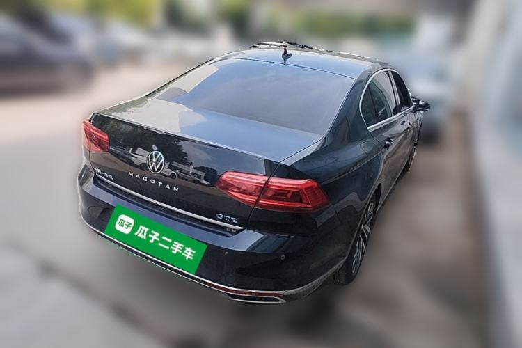 Used Volkswagen Magotan GTE Plug-in Hybrid 2022 GTE Prestige Model Rear Right 45 Deg