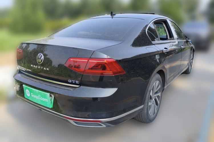 Used Volkswagen Magotan GTE Plug-in Hybrid 2022 GTE Luxury Model Rear Right 45 Deg