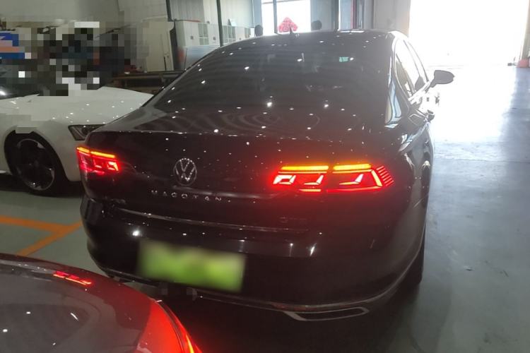 Used Volkswagen Magotan GTE Plug-in Hybrid 2022 GTE Luxury Model Rear