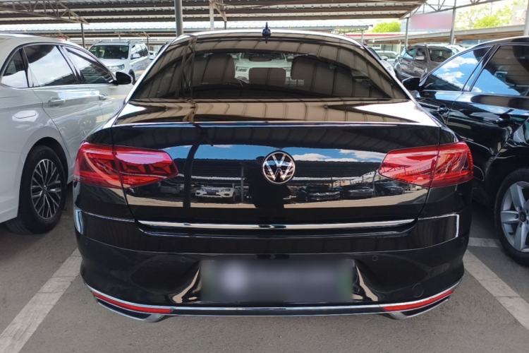 Used Volkswagen Magotan GTE Plug-in Hybrid 2022 GTE Luxury Model Rear