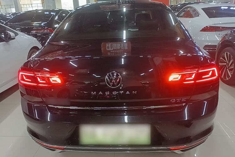 Used Volkswagen Magotan GTE Plug-in Hybrid 2022 GTE Luxury Model Rear