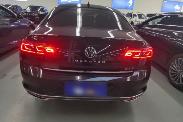 Used Volkswagen Magotan GTE Plug-in Hybrid 2022 GTE Luxury Model Rear