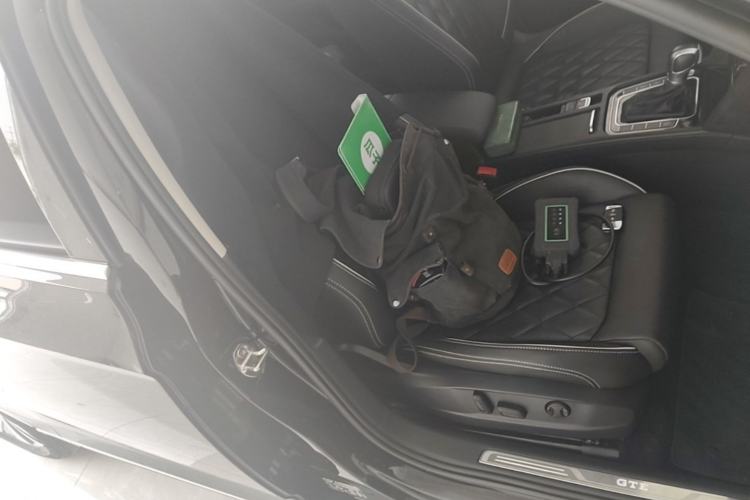 Used Volkswagen Magotan GTE Plug-in Hybrid 2022 GTE Luxury Model Right Front Seat