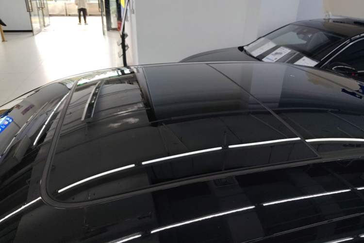 Used Volkswagen Magotan GTE Plug-in Hybrid 2022 GTE Luxury Model Roof
