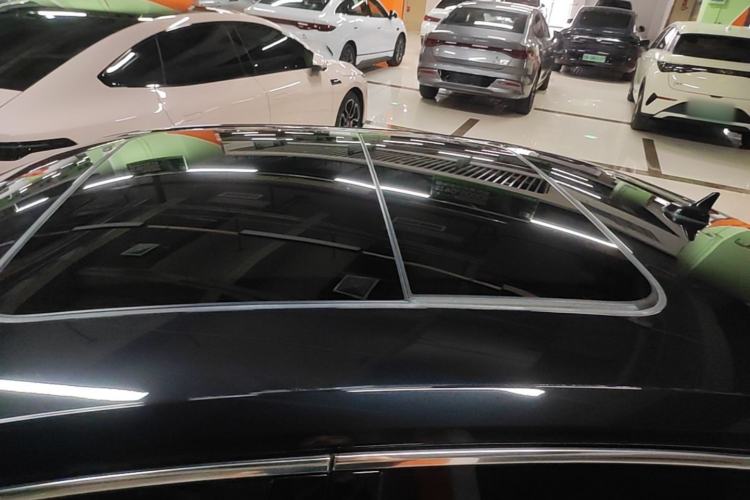 Used Volkswagen Magotan GTE Plug-in Hybrid 2022 GTE Luxury Model Roof