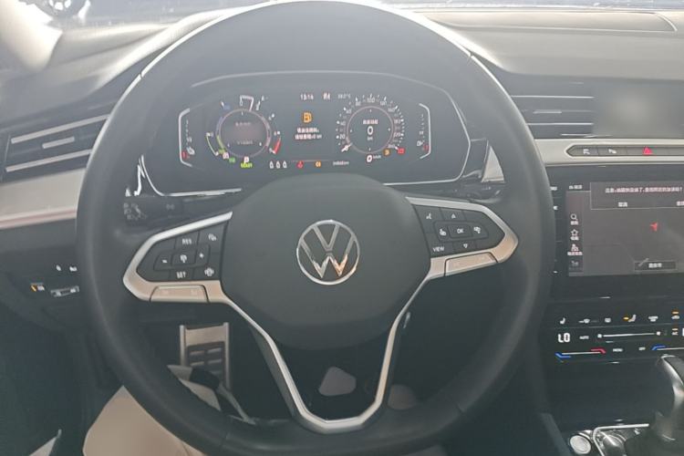 Used Volkswagen Magotan GTE Plug-in Hybrid 2022 GTE Prestige Model Steering Wheel
