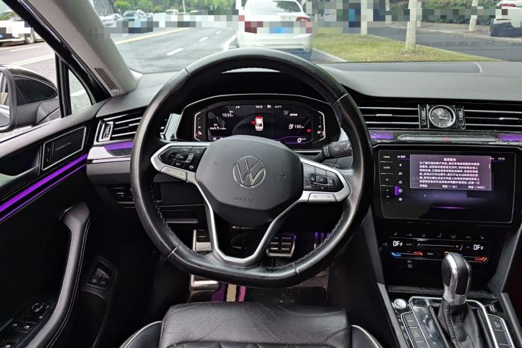 Used Volkswagen Magotan GTE Plug-in Hybrid 2022 GTE Luxury Model Steering Wheel
