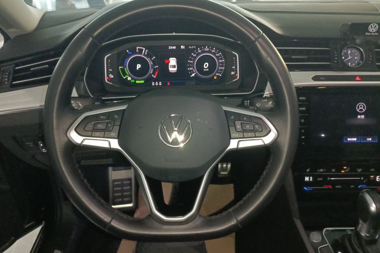 Used Volkswagen Magotan GTE Plug-in Hybrid 2022 GTE Luxury Model Steering Wheel