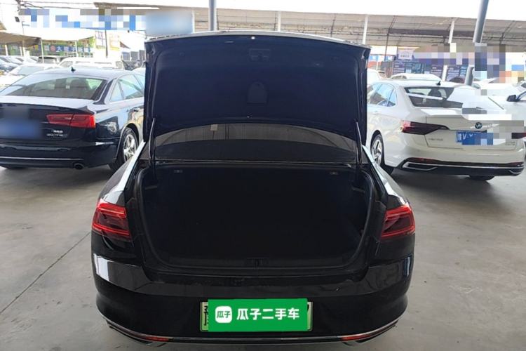 Used Volkswagen Magotan GTE Plug-in Hybrid 2022 GTE Luxury Model Trunk
