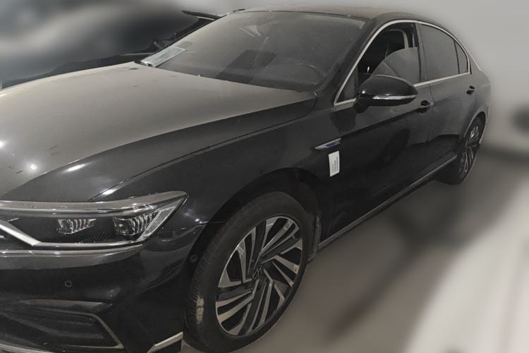 Used Volkswagen Magotan GTE Plug-in Hybrid 2022 GTE Prestige Model Guazi used car, China used car export, Used car for sale, Used cars, Cheapest cars for sale