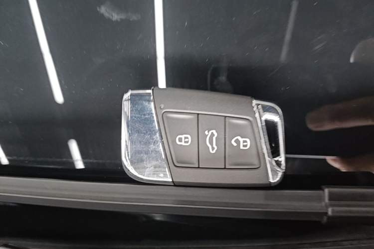 Used Volkswagen Magotan GTE Plug-in Hybrid 2022 GTE Prestige Model Vehicle Key