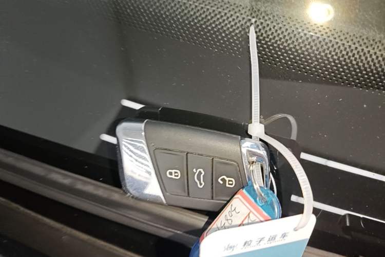 Used Volkswagen Magotan GTE Plug-in Hybrid 2022 GTE Luxury Model Vehicle Key