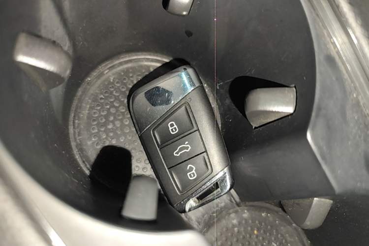 Used Volkswagen Magotan GTE Plug-in Hybrid 2022 GTE Luxury Model Vehicle Key