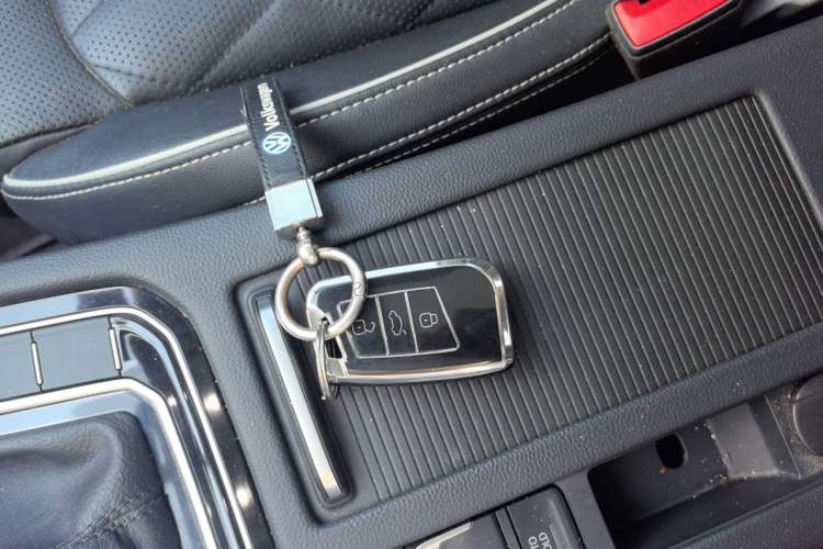 Used Volkswagen Magotan GTE Plug-in Hybrid 2022 GTE Luxury Model Vehicle Key