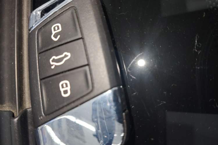 Used Volkswagen Magotan GTE Plug-in Hybrid 2022 GTE Luxury Model Vehicle Key