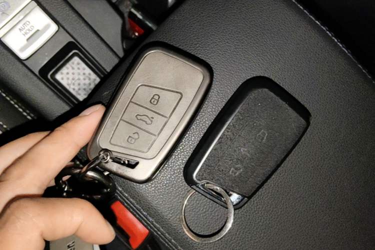 Used Volkswagen Magotan GTE Plug-in Hybrid 2022 GTE Luxury Model Vehicle Key
