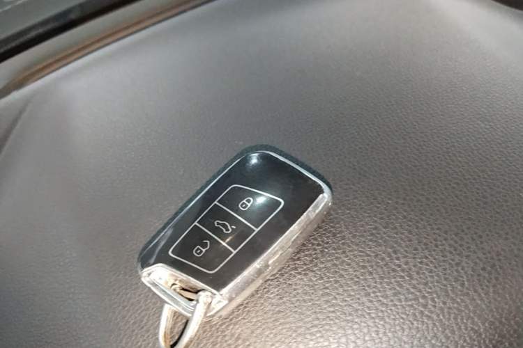 Used Volkswagen Magotan GTE Plug-in Hybrid 2022 GTE Luxury Model Vehicle Key