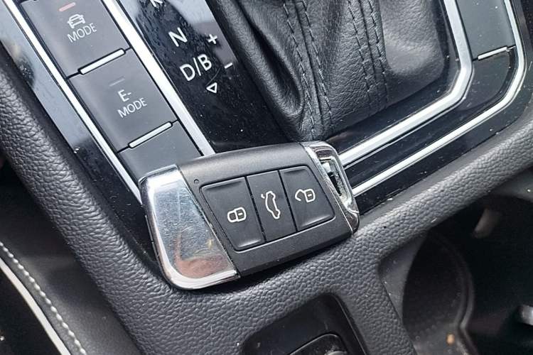 Used Volkswagen Magotan GTE Plug-in Hybrid 2022 GTE Prestige Model Vehicle Key