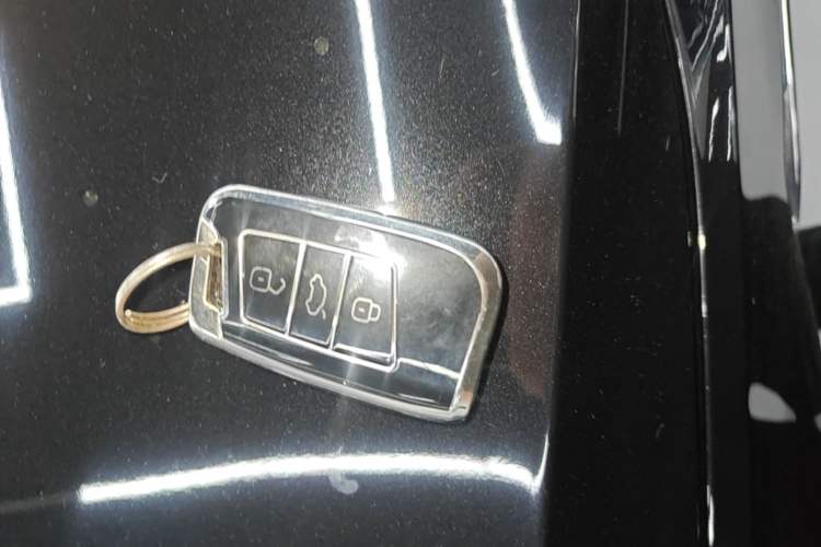 Used Volkswagen Magotan GTE Plug-in Hybrid 2022 GTE Luxury Model Vehicle Key