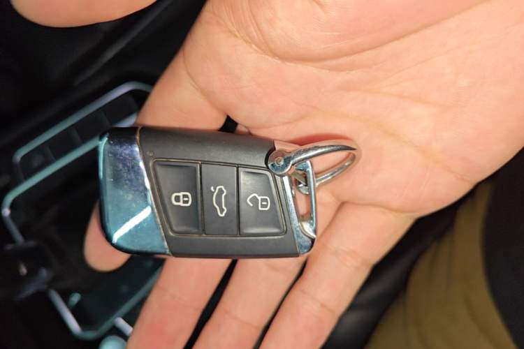 Used Volkswagen Magotan GTE Plug-in Hybrid 2022 GTE Luxury Model Vehicle Key