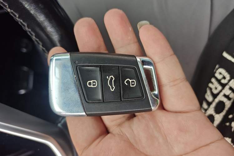 Used Volkswagen Magotan GTE Plug-in Hybrid 2022 GTE Luxury Model Vehicle Key