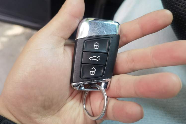 Used Volkswagen Magotan GTE Plug-in Hybrid 2022 GTE Luxury Model Vehicle Key
