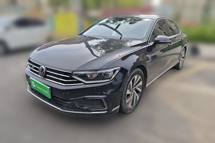 Used Volkswagen Magotan GTE Plug-in Hybrid 2022 GTE Luxury Model Guazi used car, China used car export, Used car for sale, Used cars, Cheapest cars for sale