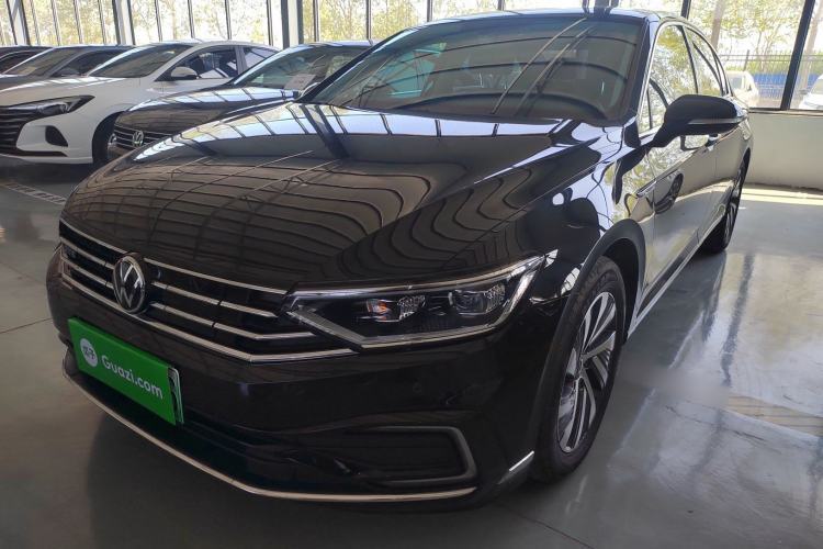 Used Volkswagen Magotan GTE Plug-in Hybrid 2022 GTE Luxury Model Guazi used car, China used car export, Used car for sale, Used  cars, Cheapest cars for sale