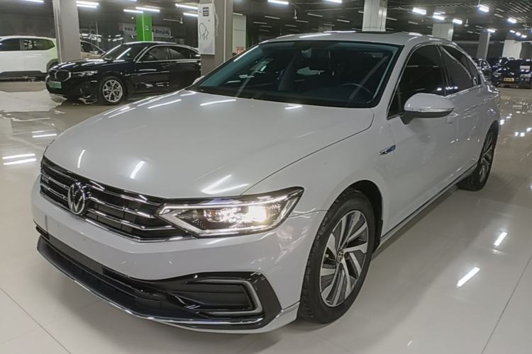 Used Volkswagen Magotan GTE Plug-in Hybrid 2022 GTE Luxury Model Guazi used car, China used car export, Used car for sale, Used  cars, Cheapest cars for sale