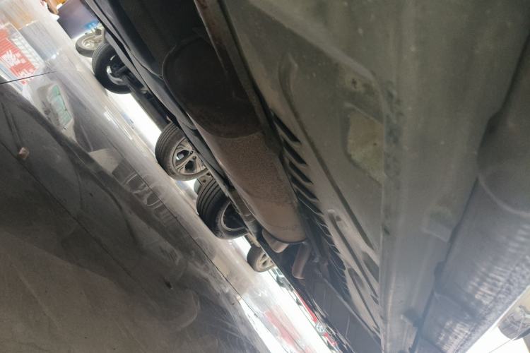 Used Volkswagen Multivan 2008 3.2L Chassis Rear Right