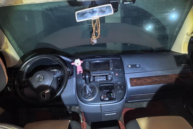 Used Volkswagen Multivan 2012 2.0 TSI Four-Wheel Drive Deluxe Edition Center Console