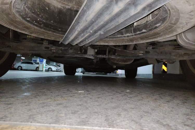 Used Volkswagen Multivan 2012 2.0 TSI Two-Wheel-Drive Luxury Edition Chassis Rear