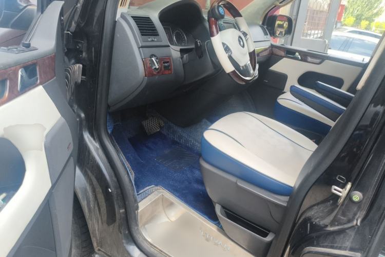 Used Volkswagen Multivan 2012 2.0 TSI Four-Wheel Drive Deluxe Edition Driver Seat