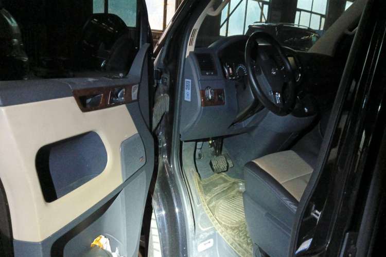 Used Volkswagen Multivan 2012 2.0 TSI Four-Wheel Drive Deluxe Edition Driver Seat