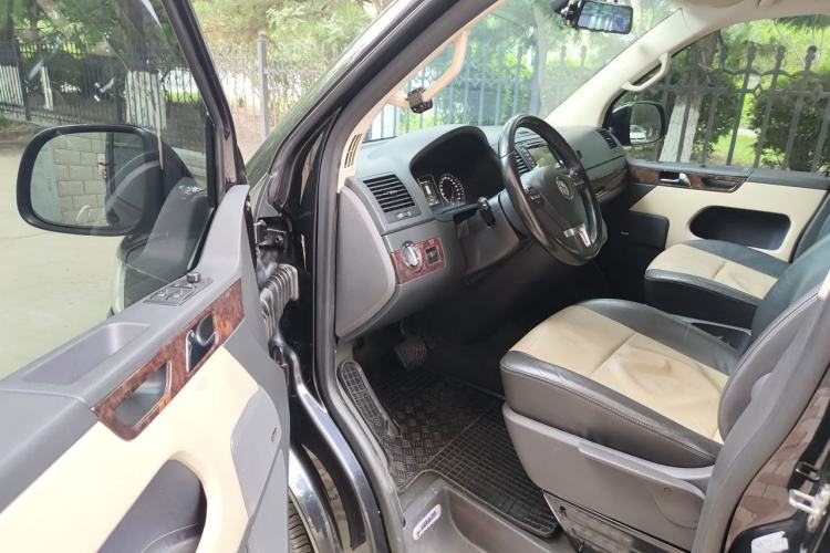 Used Volkswagen Multivan 2012 2.0 TSI Four-Wheel Drive Deluxe Edition Driver Seat