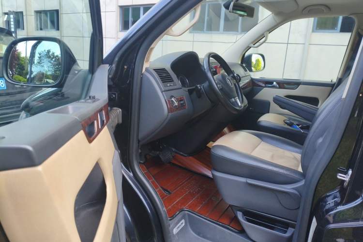 Used Volkswagen Multivan 2012 2.0 TSI Four-Wheel Drive Deluxe Edition Driver Seat