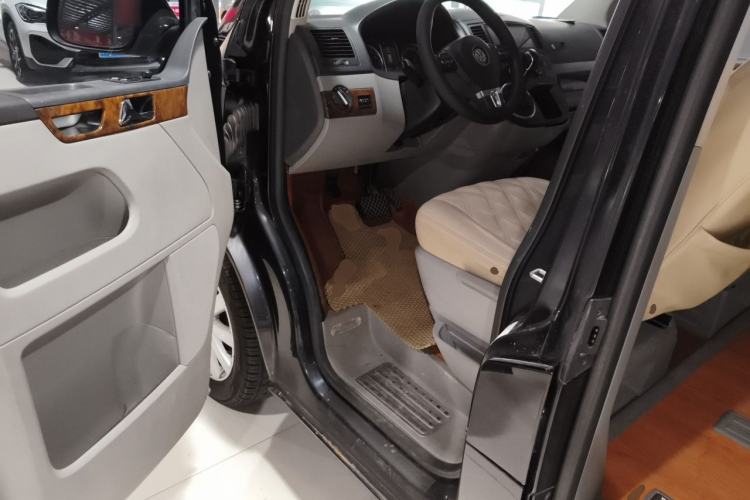 Used Volkswagen Multivan 2012 2.0 TSI Two-Wheel Drive Business Edition Driver Seat