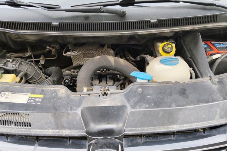 Used Volkswagen Multivan 2012 2.0 TSI Four-Wheel Drive Deluxe Edition Engine Bay