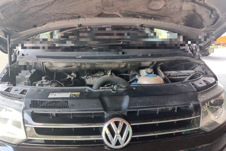 Used Volkswagen Multivan 2012 2.0 TSI Two-Wheel-Drive Luxury Edition Engine Bay