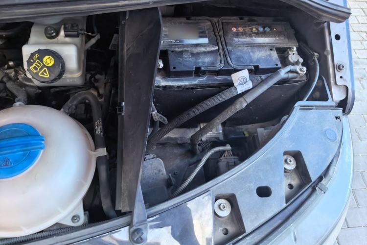 Used Volkswagen Multivan 2012 2.0 TSI Two-Wheel-Drive Luxury Edition Engine Bay Left
