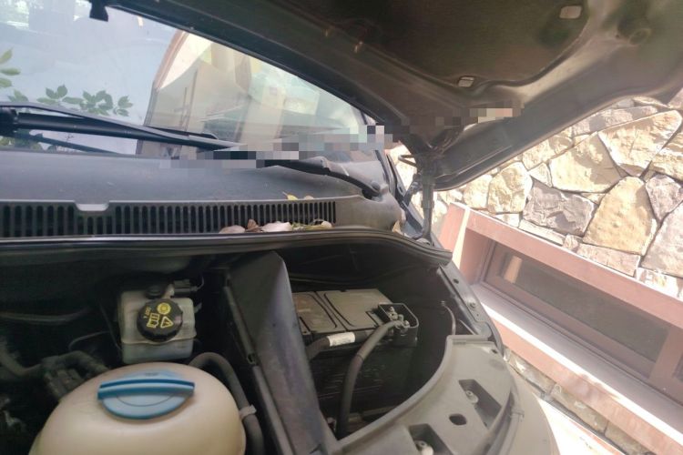 Used Volkswagen Multivan 2012 2.0 TSI Two-Wheel Drive Business Edition Engine Bay Left