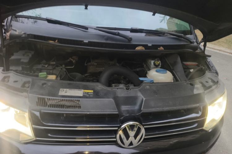 Used Volkswagen Multivan 2012 2.0 TSI Two-Wheel-Drive Luxury Edition Engine Bay