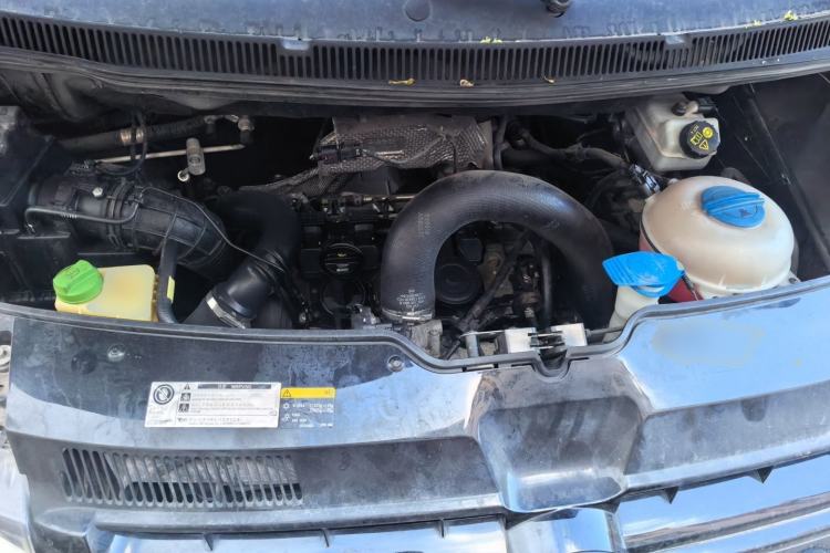 Used Volkswagen Multivan 2012 2.0 TSI Two-Wheel-Drive Luxury Edition Engine Bay
