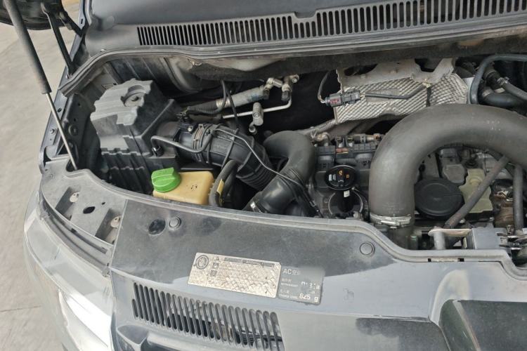 Used Volkswagen Multivan 2012 2.0 TSI Two-Wheel Drive Business Edition Engine Bay Right