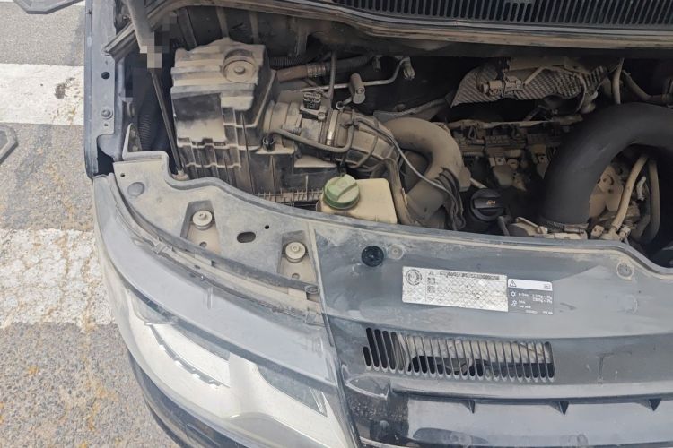 Used Volkswagen Multivan 2012 2.0 TSI Two-Wheel-Drive Luxury Edition Engine Bay Right