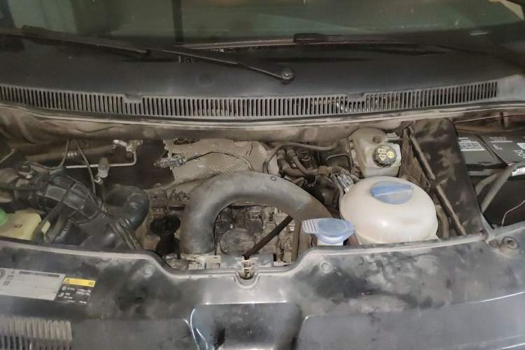 Used Volkswagen Multivan 2012 2.0 TSI Two-Wheel-Drive Luxury Edition Engine Bay