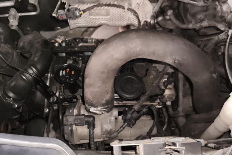 Used Volkswagen Multivan 2012 2.0 TSI Two-Wheel Drive Business Edition Engine Bay