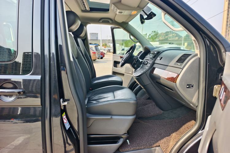 Used Volkswagen Multivan 2012 2.0 TSI Two-Wheel-Drive Luxury Edition Exterior 11