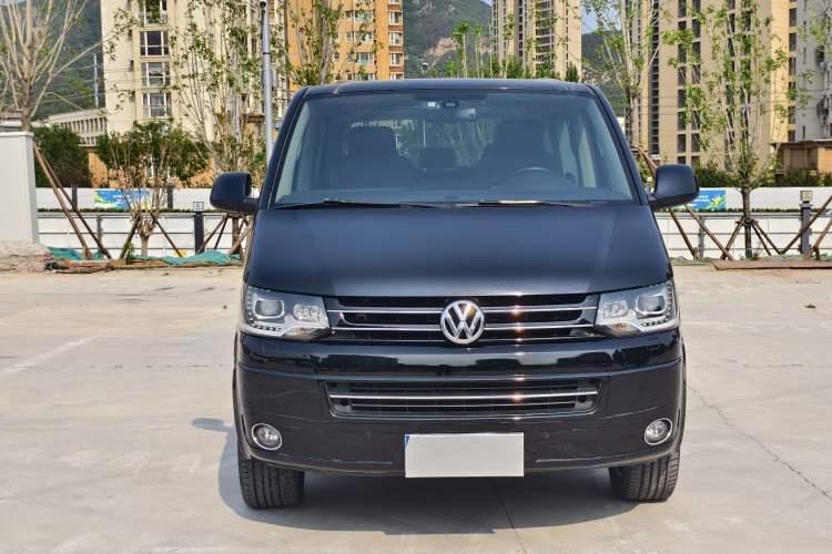Used Volkswagen Multivan 2012 2.0 TSI Two-Wheel-Drive Luxury Edition Exterior 2