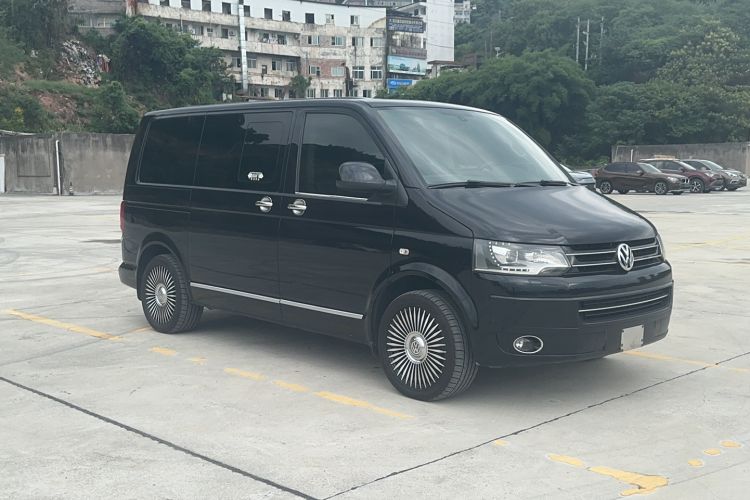 Used Volkswagen Multivan 2012 2.0 TSI Two-Wheel-Drive Luxury Edition Exterior 2